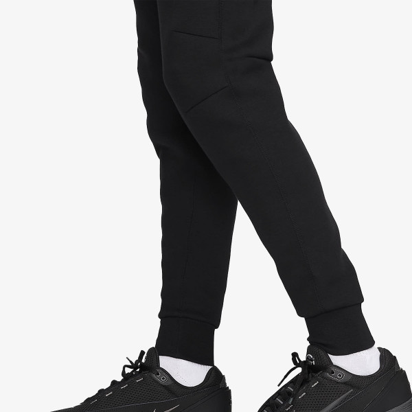 Nike LFC MNSW TECH FLC JGR PANT 
