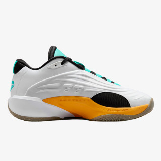 Nike Luka 3 