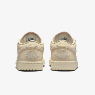 Nike WMNS AIR JORDAN 1 LOW SE V2