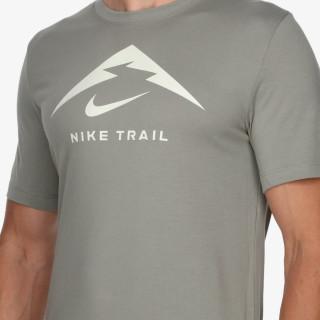 Nike M NK DF TEE TRAIL LOGO 