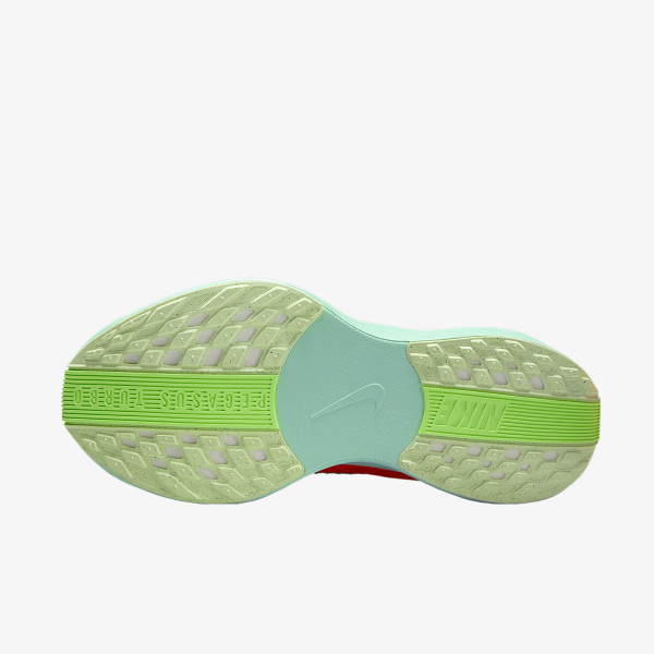 Nike W PEGASUS PLUS 