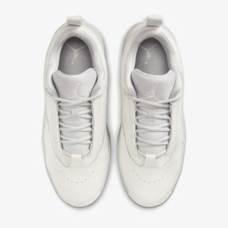 Nike Jordan Max Aura 6 