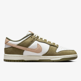 Nike Dunk Low Retro Premium 
