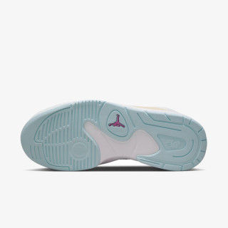 NIKE WMNS JORDAN STADIUM 90 CN 
