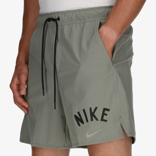 Nike Unlimited 