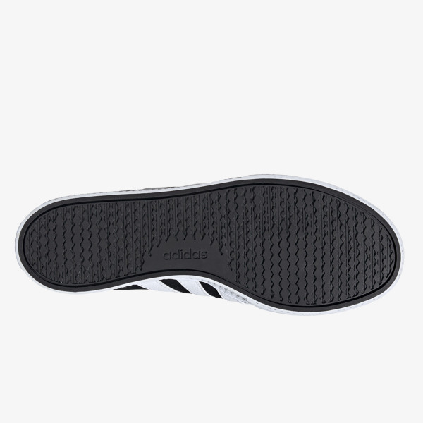 adidas DAILY 3.0 