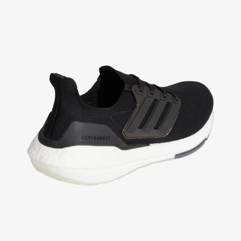 adidas ULTRABOOST 21 