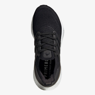 adidas ULTRABOOST 21 