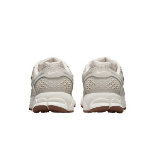 Nike W NIKE VOMERO 5 NA 
