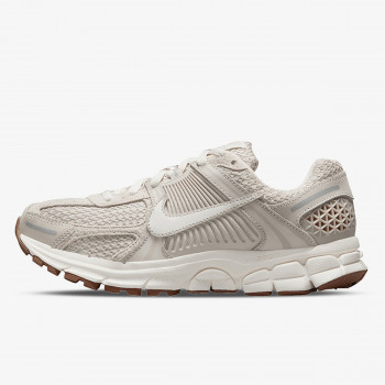 Nike W NIKE VOMERO 5 NA 