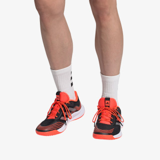 adidas Novaflight M 