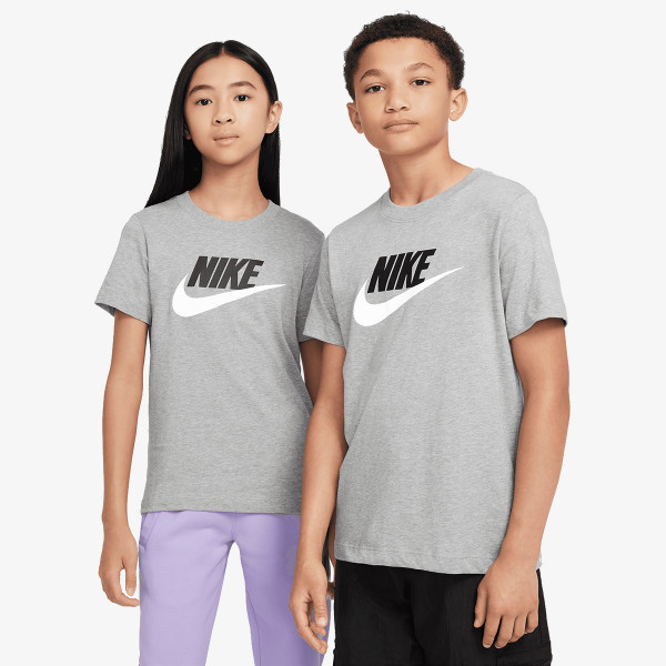 Nike Futura 