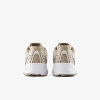 New Balance K 740 