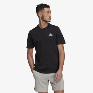 adidas ESSENTIALS EMBROIDERED SMALL LOGO 