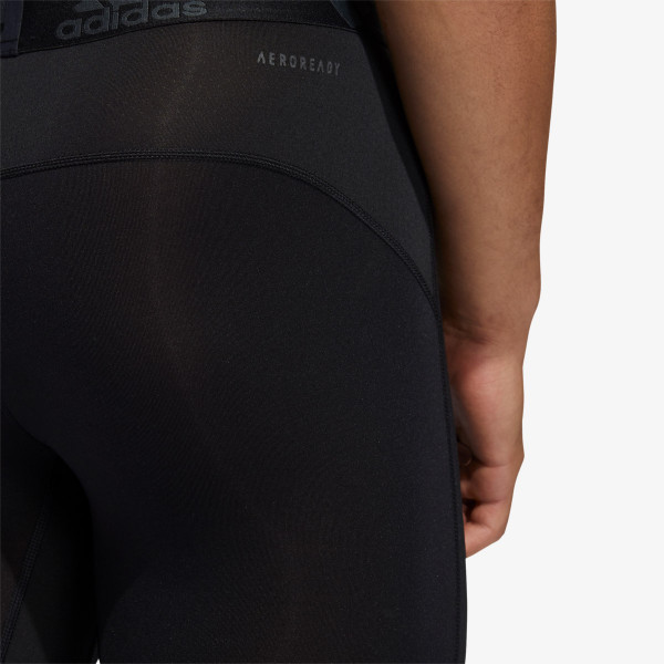 adidas TECHFIT 