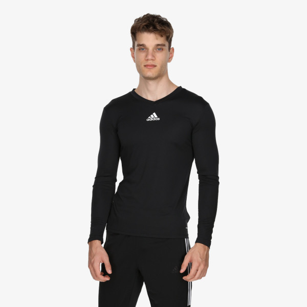 adidas TEAM BASE TEE 