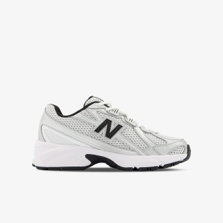 New Balance 740 