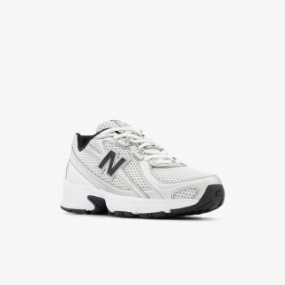 New Balance 740 
