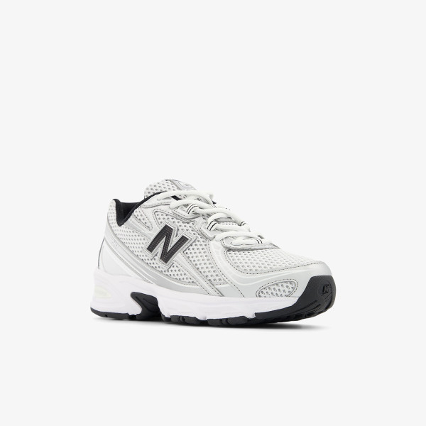 New Balance 740 