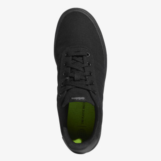 adidas VULCRAID3R 