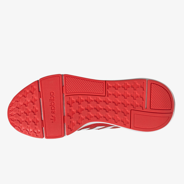 adidas SWIFT RUN 22 