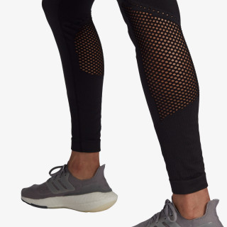 adidas AEROKNIT 