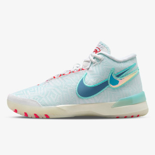 Nike LBJ NXXT GENISUS 