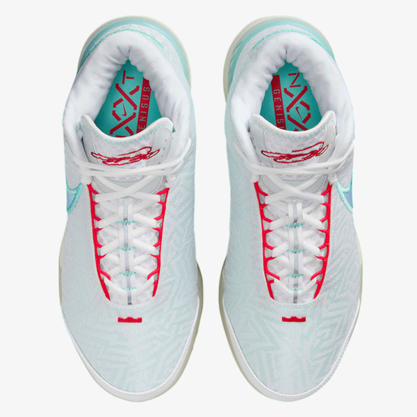 Nike LBJ NXXT GENISUS 