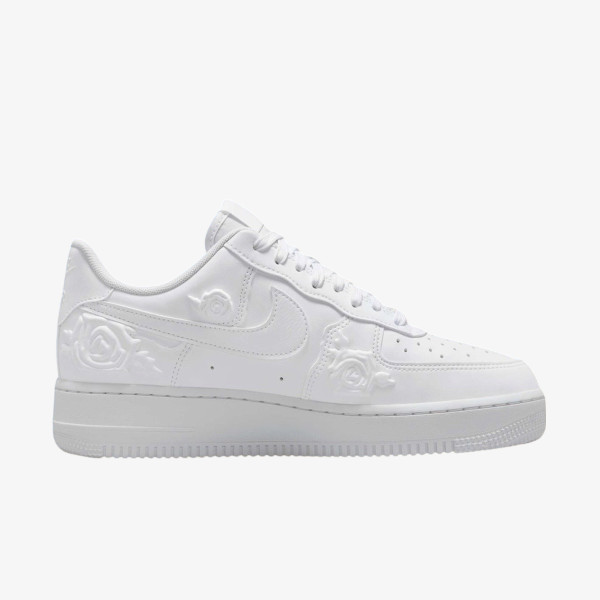 Nike WMNS AIR FORCE 1 '07 SE 