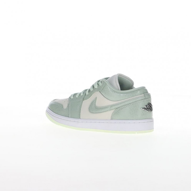 Nike Air Jordan 1