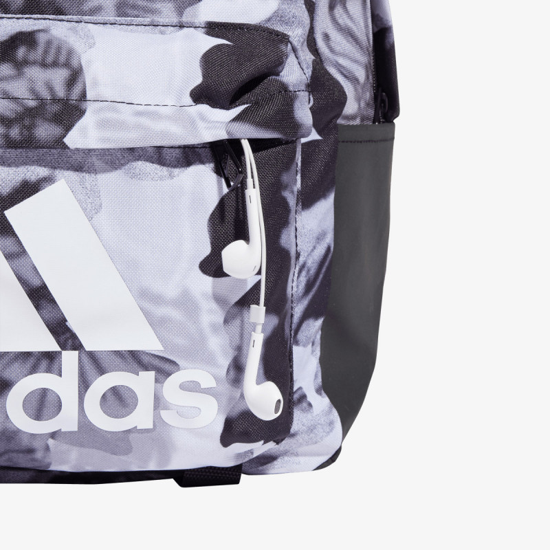 adidas Classic 