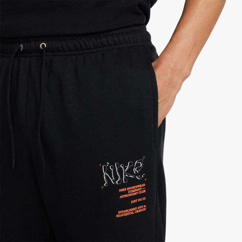 Nike M NK CLUB FT JGGR MOON GFX 