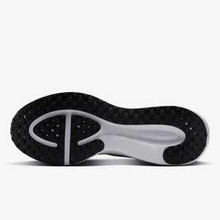 Nike NIKE REVOLUTION 8 
