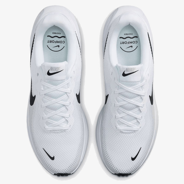 Nike NIKE REVOLUTION 8 