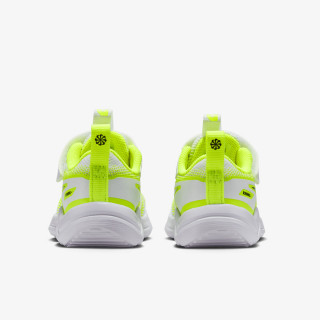 Nike Cosmic Runner 