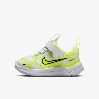 Nike Cosmic Runner 