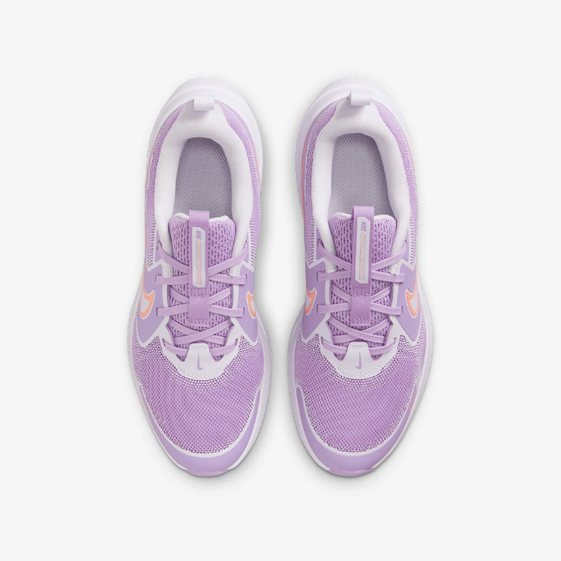 Nike Cosmic Runner 
