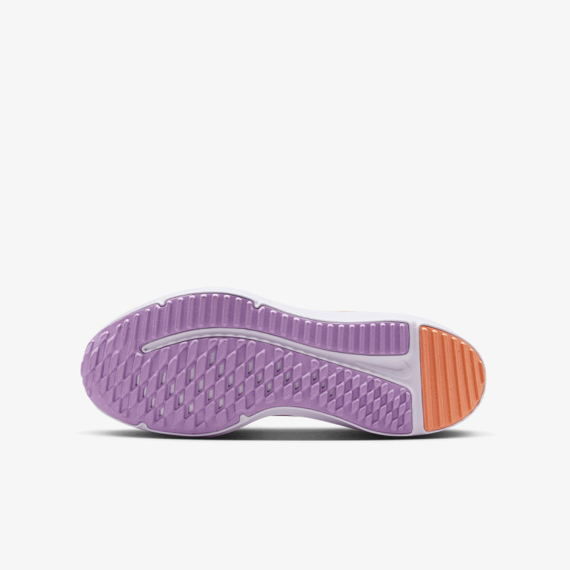 Nike Cosmic Runner 