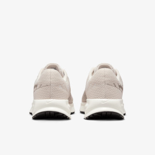 Nike Run Defy 