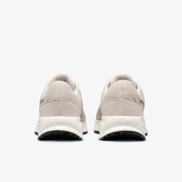 Nike Run Defy 