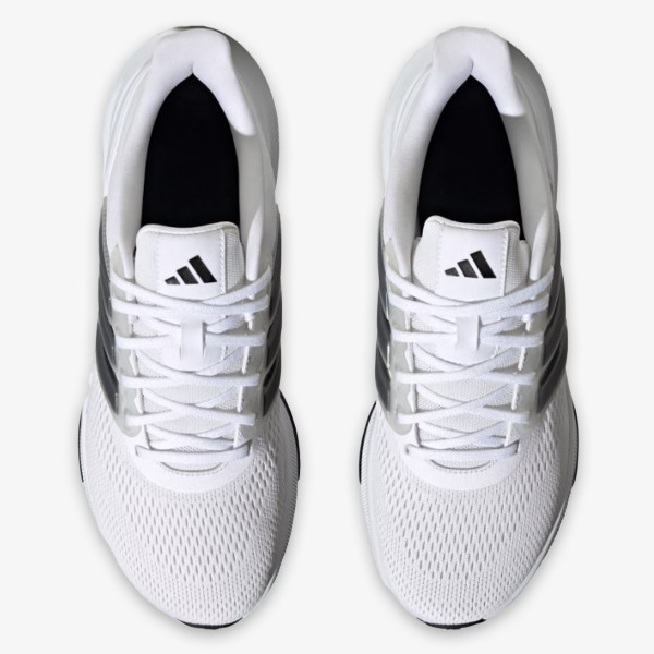 adidas ULTRABOUNCE 