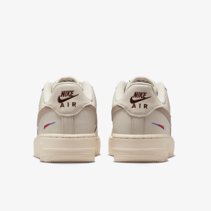 Nike Air Force 1 LV8 1 