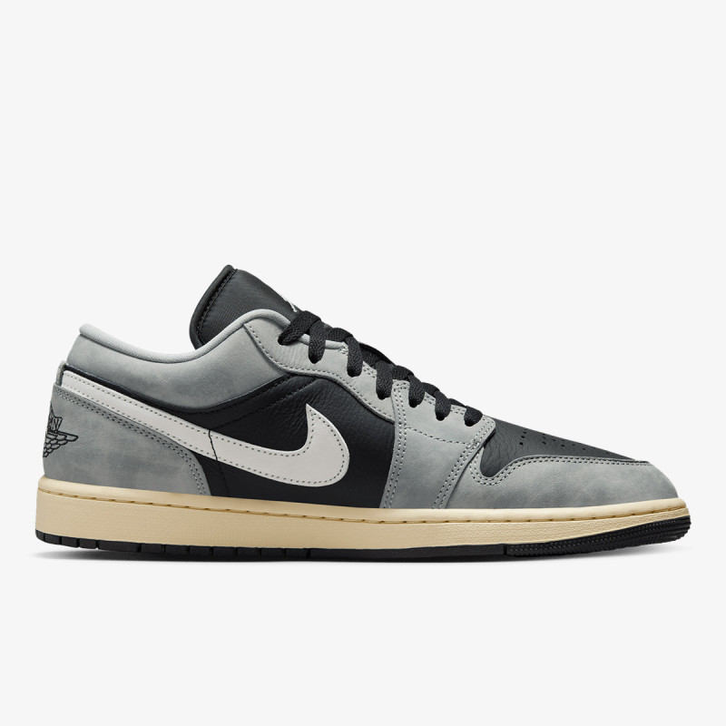 Nike Air Jordan 1 Low SE 