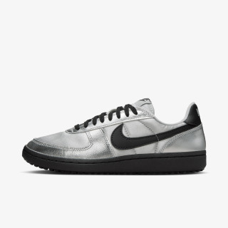 Nike WMNS NIKE FIELD GENERAL SE 