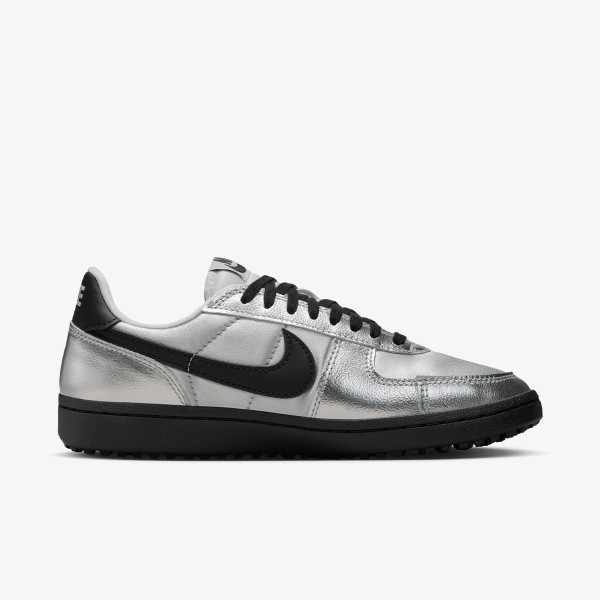 Nike WMNS NIKE FIELD GENERAL SE 
