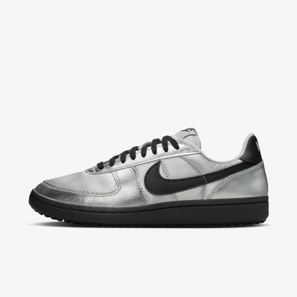 Nike WMNS NIKE FIELD GENERAL SE 