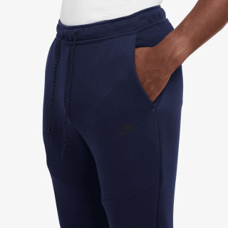 Nike M NK TCH FLC JGGR 