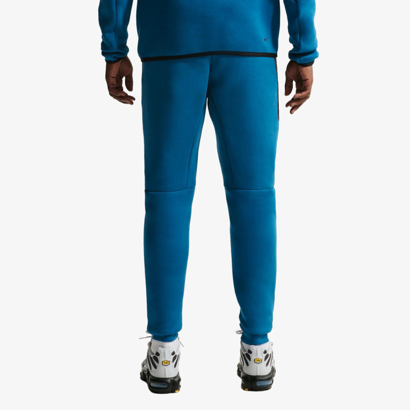Nike M NK TCH FLC JGGR 