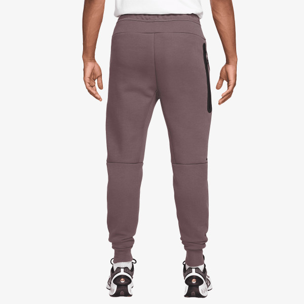Nike M NK TCH FLC JGGR 