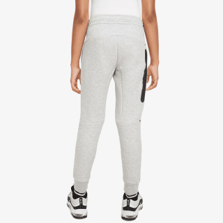 Nike Sportswear 